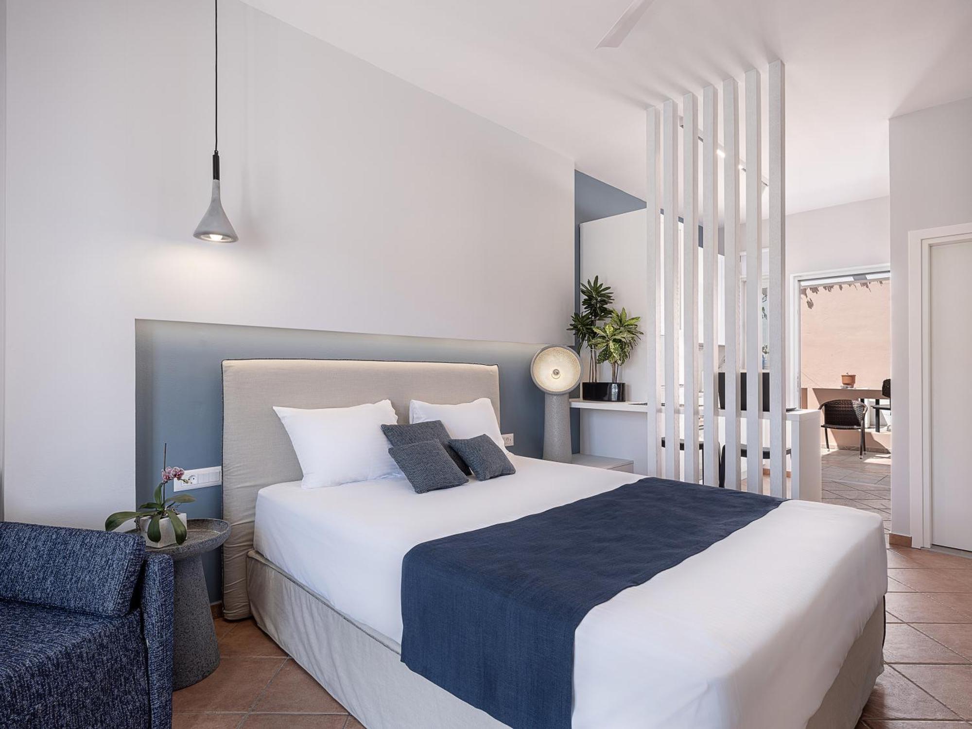 Elena Seafront Luxury Apartments Almirída Luaran gambar