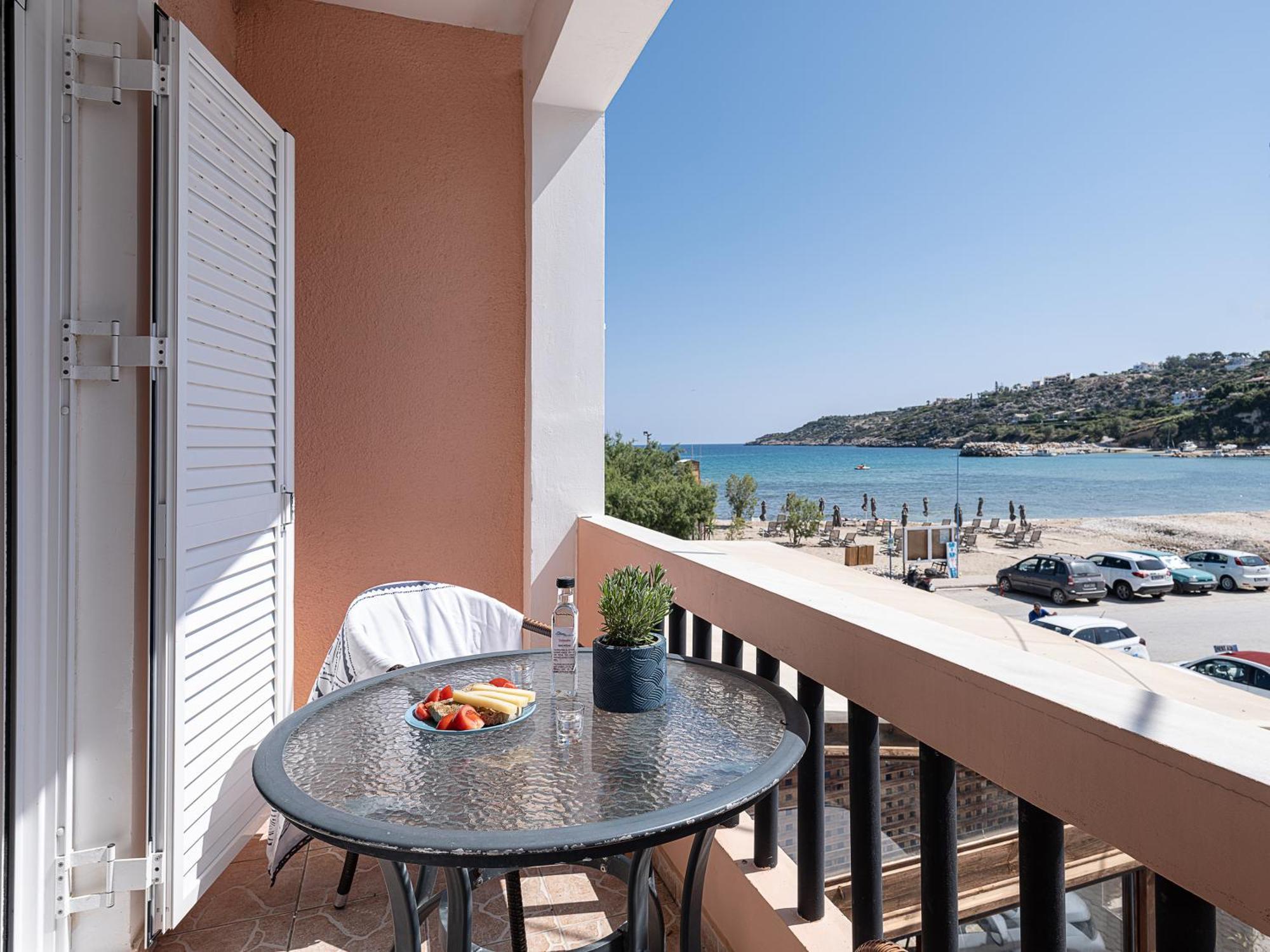 Elena Seafront Luxury Apartments Almirída Luaran gambar