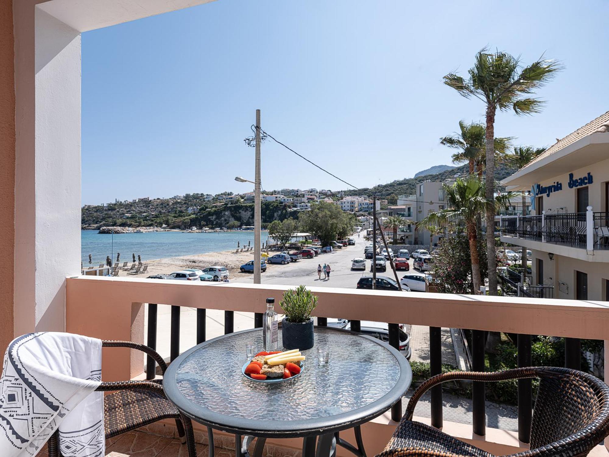Elena Seafront Luxury Apartments Almirída Luaran gambar