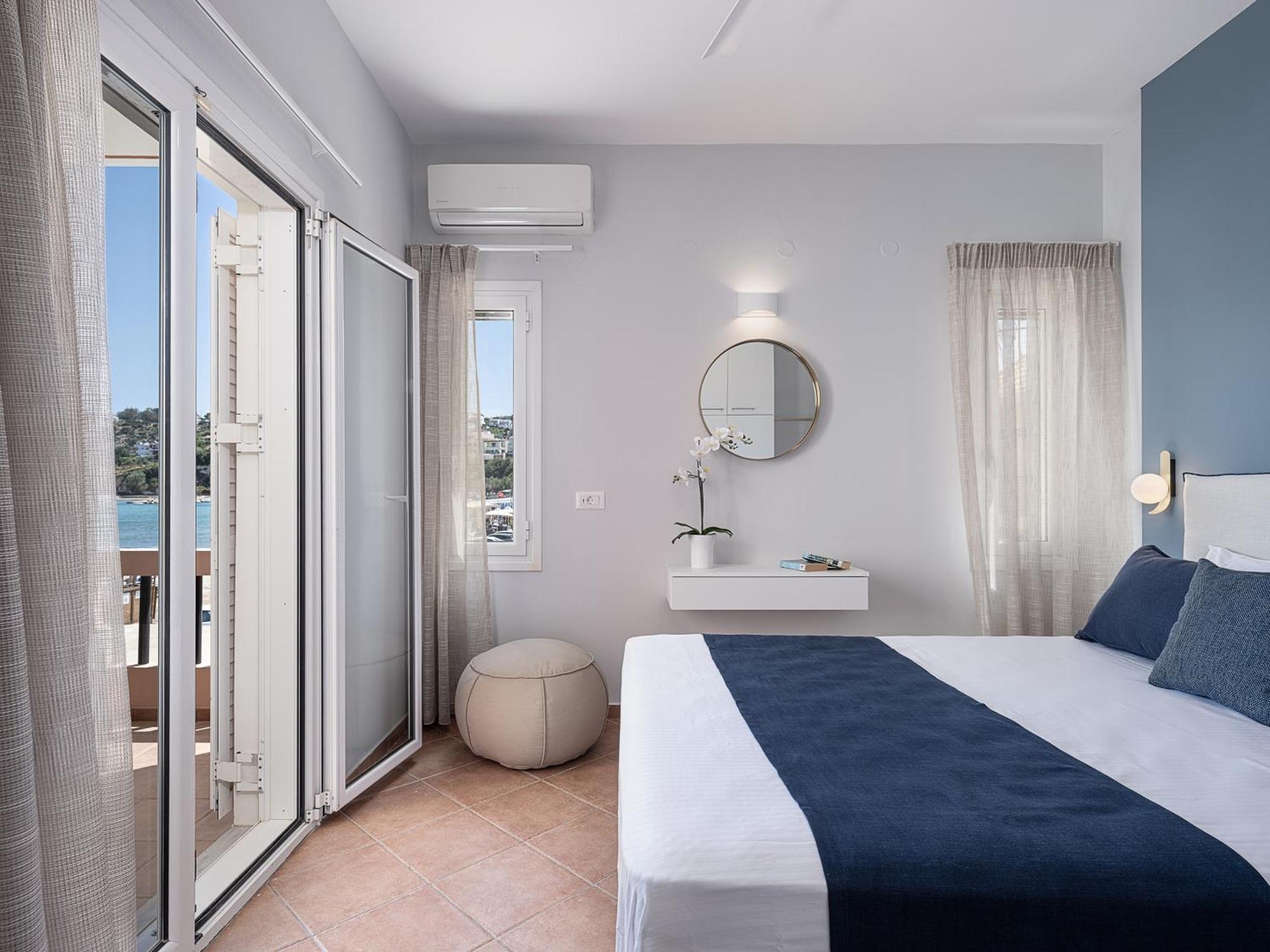 Elena Seafront Luxury Apartments Almirída Luaran gambar